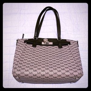 Michael Kors tote